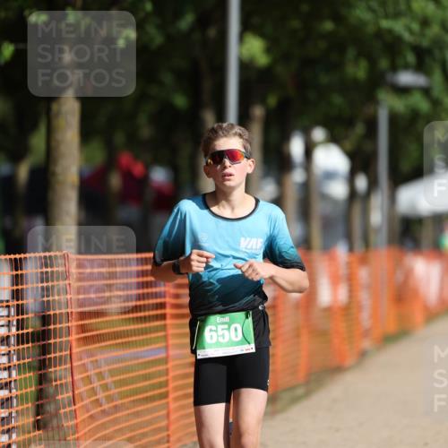 07.09.2025 - 19. Norderstedt Triathlon Michael Strokosch http://msf.ph/oto/8818898 07.09.2025 10:50:46 Laufen 650 meine-sportfotos.de