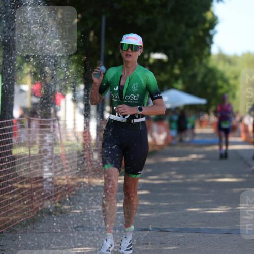 07.09.2025 - 19. Norderstedt Triathlon Michael Strokosch http://msf.ph/oto/8818909 07.09.2025 15:44:13 Laufen 379, 1491 meine-sportfotos.de