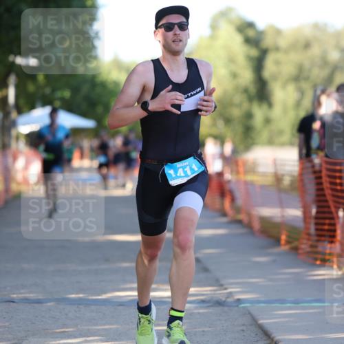07.09.2025 - 19. Norderstedt Triathlon Michael Strokosch http://msf.ph/oto/8818916 07.09.2025 16:43:34 Laufen 1411, 1602, 1631 meine-sportfotos.de