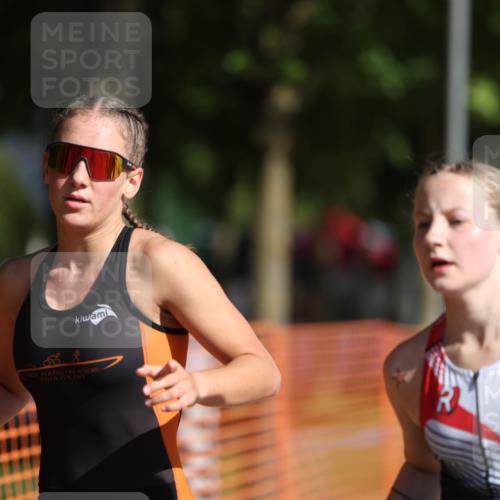 07.09.2025 - 19. Norderstedt Triathlon Michael Strokosch http://msf.ph/oto/8818965 07.09.2025 10:50:59 Laufen 75, 687 meine-sportfotos.de