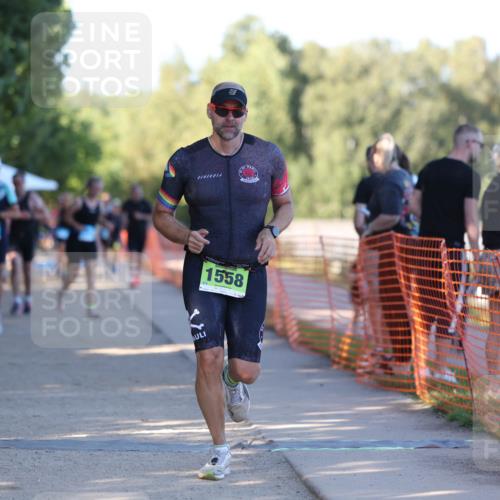 07.09.2025 - 19. Norderstedt Triathlon Michael Strokosch http://msf.ph/oto/8819022 07.09.2025 16:44:33 Laufen 893, 902, 1449, 1558 meine-sportfotos.de