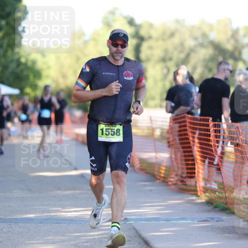 07.09.2025 - 19. Norderstedt Triathlon Michael Strokosch http://msf.ph/oto/8819026 07.09.2025 16:44:33 Laufen 893, 902, 1449, 1558 meine-sportfotos.de
