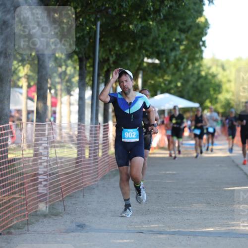 07.09.2025 - 19. Norderstedt Triathlon Michael Strokosch http://msf.ph/oto/8819033 07.09.2025 16:44:36 Laufen 893, 902, 1413, 1474, 1558 meine-sportfotos.de