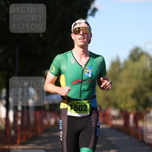 07.09.2025 - 19. Norderstedt Triathlon Michael Strokosch http://msf.ph/oto/8819057 07.09.2025 15:44:58 Laufen 1502 meine-sportfotos.de