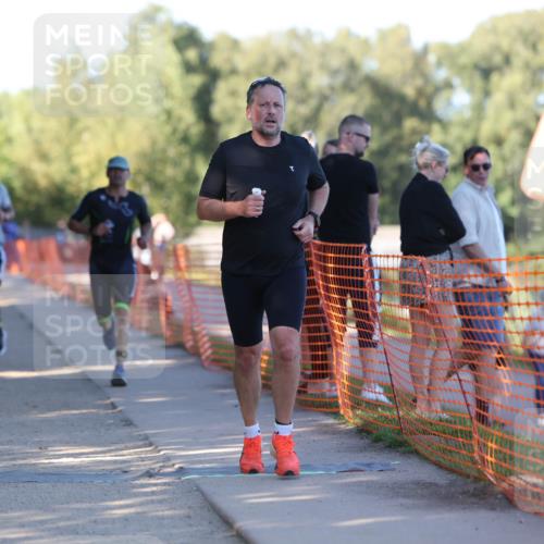 07.09.2025 - 19. Norderstedt Triathlon Michael Strokosch http://msf.ph/oto/8819061 07.09.2025 16:44:44 Laufen 429, 925, 1045, 1082, 1413, 1474, 1609 meine-sportfotos.de