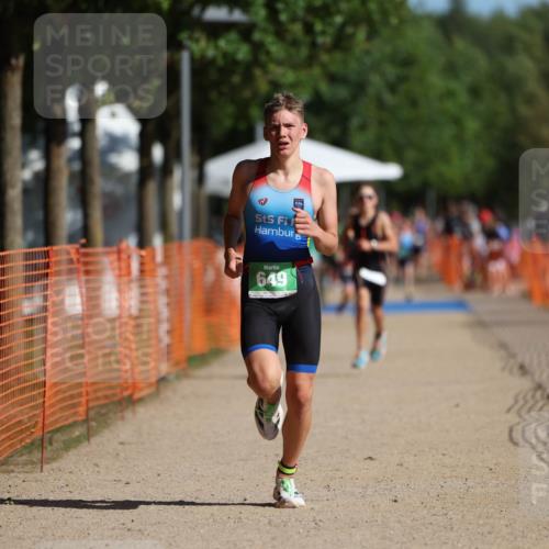 07.09.2025 - 19. Norderstedt Triathlon Michael Strokosch http://msf.ph/oto/8819083 07.09.2025 10:51:15 Laufen 68, 649, 663 meine-sportfotos.de