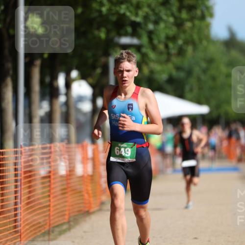 07.09.2025 - 19. Norderstedt Triathlon Michael Strokosch http://msf.ph/oto/8819088 07.09.2025 10:51:16 Laufen 68, 649 meine-sportfotos.de