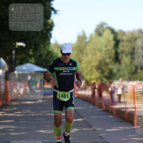 07.09.2025 - 19. Norderstedt Triathlon Michael Strokosch http://msf.ph/oto/8819093 07.09.2025 15:45:10 Laufen 1481 meine-sportfotos.de