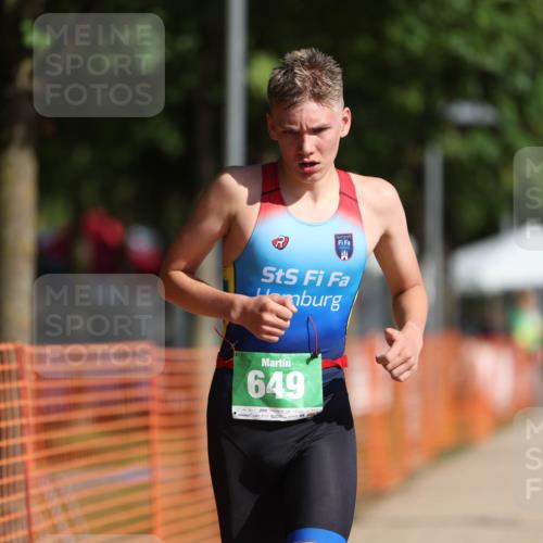 07.09.2025 - 19. Norderstedt Triathlon Michael Strokosch http://msf.ph/oto/8819100 07.09.2025 10:51:17 Laufen 68, 649 meine-sportfotos.de