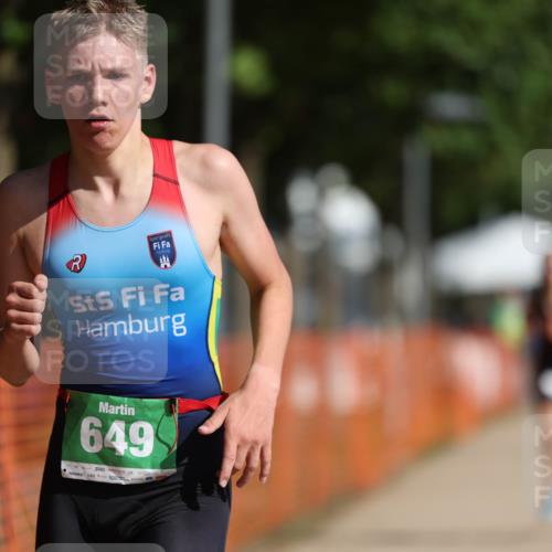 07.09.2025 - 19. Norderstedt Triathlon Michael Strokosch http://msf.ph/oto/8819105 07.09.2025 10:51:18 Laufen 68, 649 meine-sportfotos.de