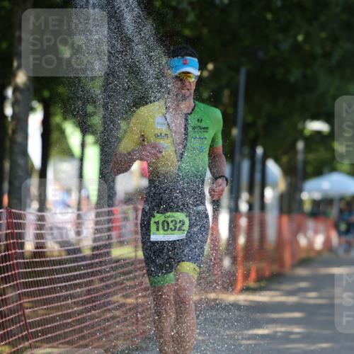 07.09.2025 - 19. Norderstedt Triathlon Michael Strokosch http://msf.ph/oto/8819130 07.09.2025 15:45:32 Laufen  meine-sportfotos.de