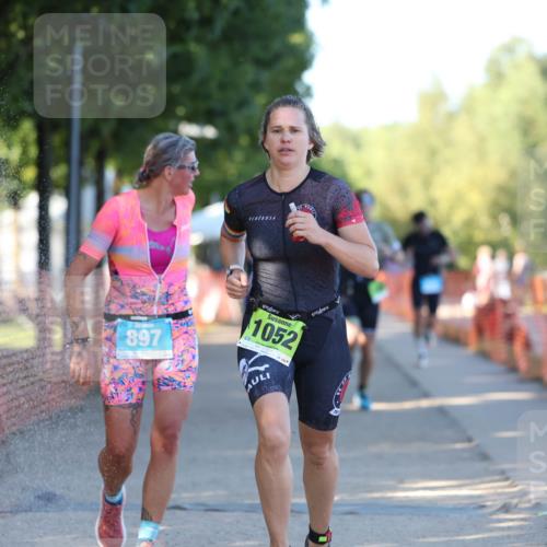 07.09.2025 - 19. Norderstedt Triathlon Michael Strokosch http://msf.ph/oto/8819164 07.09.2025 16:44:58 Laufen 509, 897, 930, 1052, 1072, 1101, 1569 meine-sportfotos.de