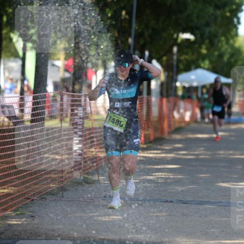 07.09.2025 - 19. Norderstedt Triathlon Michael Strokosch http://msf.ph/oto/8819195 07.09.2025 15:45:49 Laufen 1422, 1485, 1497 meine-sportfotos.de