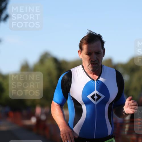 07.09.2025 - 19. Norderstedt Triathlon Michael Strokosch http://msf.ph/oto/8819218 07.09.2025 16:45:13 Laufen 380, 913, 1410, 1568 meine-sportfotos.de
