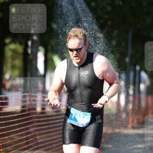 07.09.2025 - 19. Norderstedt Triathlon Michael Strokosch http://msf.ph/oto/8819279 07.09.2025 15:45:57 Laufen 1422, 1505 meine-sportfotos.de