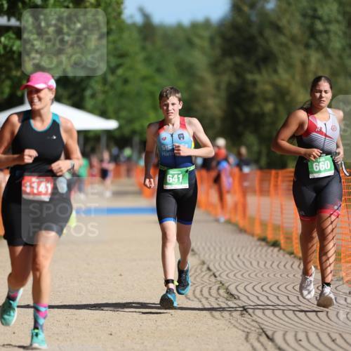 07.09.2025 - 19. Norderstedt Triathlon Michael Strokosch http://msf.ph/oto/8819304 07.09.2025 10:51:49 Laufen 133, 641, 660, 1114, 1141 meine-sportfotos.de