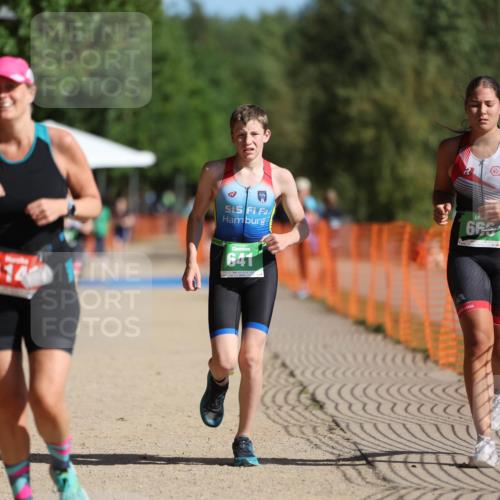 07.09.2025 - 19. Norderstedt Triathlon Michael Strokosch http://msf.ph/oto/8819318 07.09.2025 10:51:50 Laufen 133, 641, 660, 1114, 1141 meine-sportfotos.de