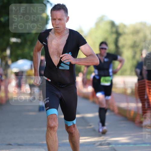 07.09.2025 - 19. Norderstedt Triathlon Michael Strokosch http://msf.ph/oto/8819341 07.09.2025 16:45:50 Laufen 951, 954, 1509, 1621 meine-sportfotos.de