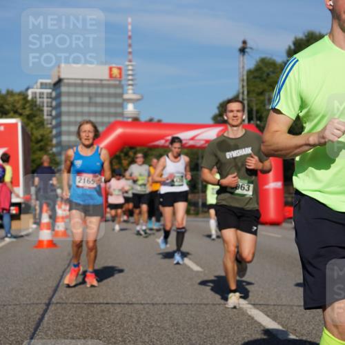 07.09.2025 - BARMER Alsterlauf Yannick Fuchs http://msf.ph/oto/8819375 07.09.2025 09:44:14 Laufen 2165, 863 meine-sportfotos.de