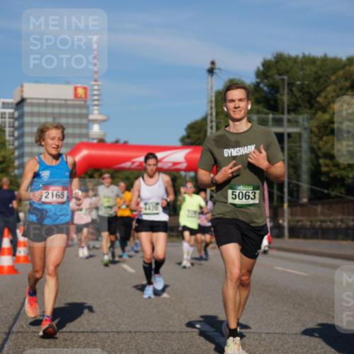 07.09.2025 - BARMER Alsterlauf Yannick Fuchs http://msf.ph/oto/8819391 07.09.2025 09:44:14 Laufen 2165, 5063, 29, 5937 meine-sportfotos.de
