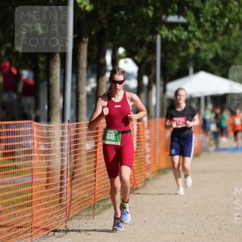 07.09.2025 - 19. Norderstedt Triathlon Michael Strokosch http://msf.ph/oto/8819431 07.09.2025 10:52:15 Laufen 86, 1130 meine-sportfotos.de