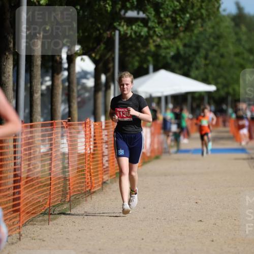 07.09.2025 - 19. Norderstedt Triathlon Michael Strokosch http://msf.ph/oto/8819449 07.09.2025 10:52:17 Laufen 86, 1130 meine-sportfotos.de