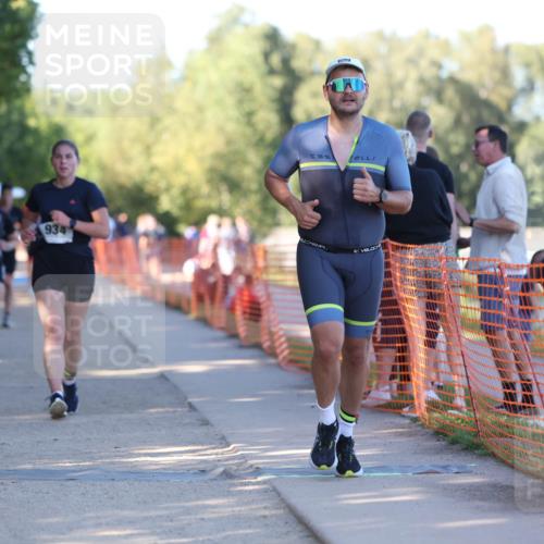 07.09.2025 - 19. Norderstedt Triathlon Michael Strokosch http://msf.ph/oto/8819465 07.09.2025 16:46:20 Laufen 866, 887, 934, 1088, 1415, 1423, 1476 meine-sportfotos.de