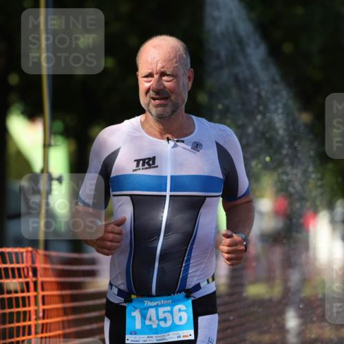 07.09.2025 - 19. Norderstedt Triathlon Michael Strokosch http://msf.ph/oto/8819468 07.09.2025 15:46:24 Laufen  meine-sportfotos.de
