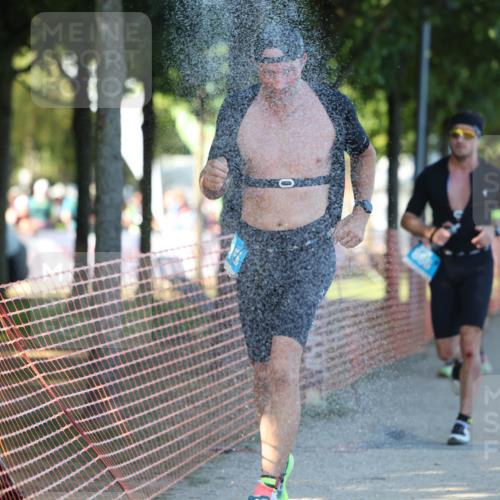 07.09.2025 - 19. Norderstedt Triathlon Michael Strokosch http://msf.ph/oto/8819482 07.09.2025 16:46:26 Laufen 397, 503, 866, 887, 934, 1415 meine-sportfotos.de