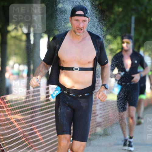 07.09.2025 - 19. Norderstedt Triathlon Michael Strokosch http://msf.ph/oto/8819487 07.09.2025 16:46:27 Laufen 397, 503, 866, 887, 1415 meine-sportfotos.de
