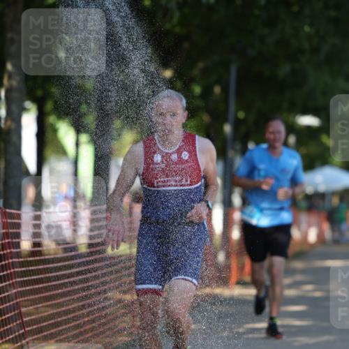 07.09.2025 - 19. Norderstedt Triathlon Michael Strokosch http://msf.ph/oto/8819496 07.09.2025 15:46:41 Laufen 427, 967 meine-sportfotos.de