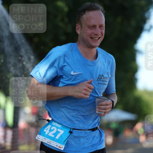 07.09.2025 - 19. Norderstedt Triathlon Michael Strokosch http://msf.ph/oto/8819540 07.09.2025 15:46:44 Laufen 427 meine-sportfotos.de