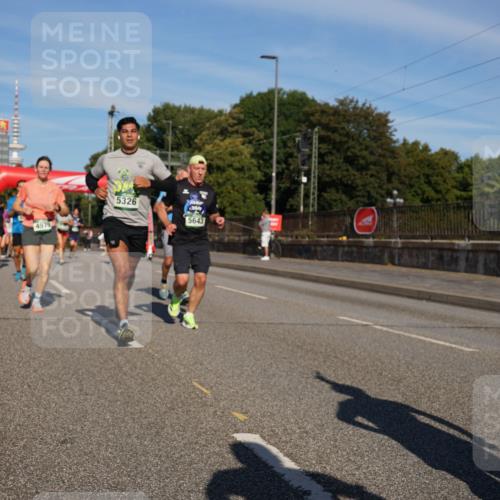07.09.2025 - BARMER Alsterlauf Yannick Fuchs http://msf.ph/oto/8819575 07.09.2025 09:44:22 Laufen 5326, 5643, 4979 meine-sportfotos.de