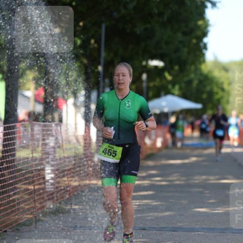 07.09.2025 - 19. Norderstedt Triathlon Michael Strokosch http://msf.ph/oto/8819600 07.09.2025 15:47:02 Laufen 462, 465 meine-sportfotos.de