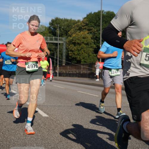 07.09.2025 - BARMER Alsterlauf Yannick Fuchs http://msf.ph/oto/8819608 07.09.2025 09:44:23 Laufen 3981, 4979, 36, 1213, 36, 36, 5326, 5643, 3247 meine-sportfotos.de