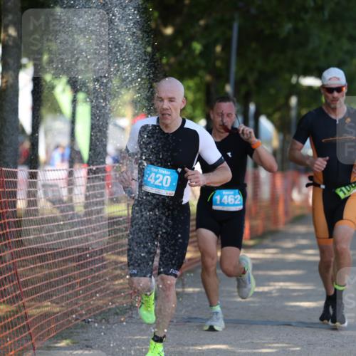07.09.2025 - 19. Norderstedt Triathlon Michael Strokosch http://msf.ph/oto/8819701 07.09.2025 15:47:22 Laufen 420 meine-sportfotos.de