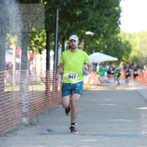 07.09.2025 - 19. Norderstedt Triathlon Michael Strokosch http://msf.ph/oto/8819702 07.09.2025 16:48:08 Laufen 889, 903, 947, 1618 meine-sportfotos.de