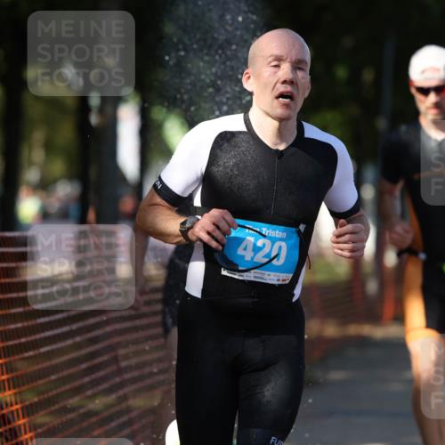 07.09.2025 - 19. Norderstedt Triathlon Michael Strokosch http://msf.ph/oto/8819718 07.09.2025 15:47:23 Laufen 420 meine-sportfotos.de