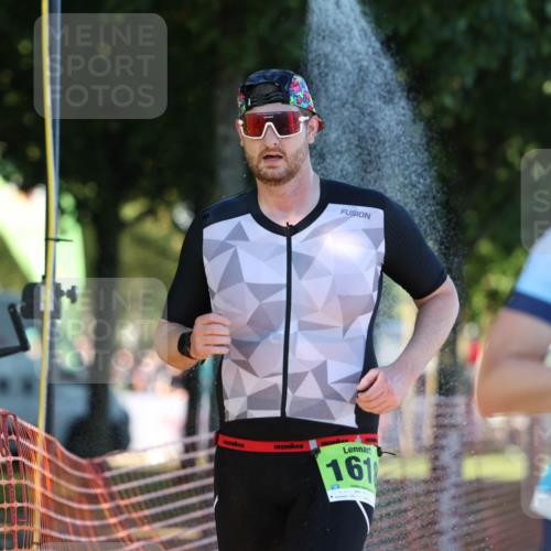 07.09.2025 - 19. Norderstedt Triathlon Michael Strokosch http://msf.ph/oto/8819728 07.09.2025 16:48:12 Laufen 903, 947, 1618 meine-sportfotos.de
