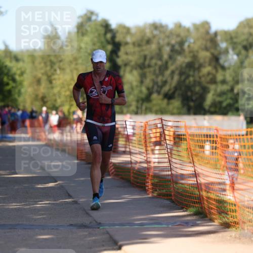 07.09.2025 - 19. Norderstedt Triathlon Michael Strokosch http://msf.ph/oto/8819739 07.09.2025 15:47:29 Laufen  meine-sportfotos.de