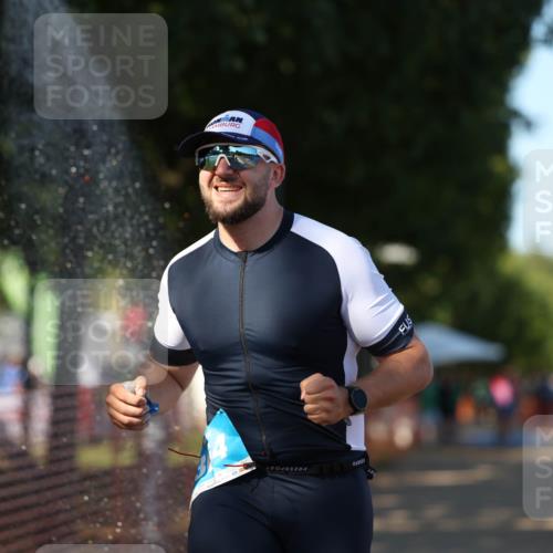 07.09.2025 - 19. Norderstedt Triathlon Michael Strokosch http://msf.ph/oto/8819755 07.09.2025 15:47:34 Laufen  meine-sportfotos.de