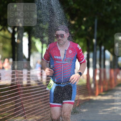 07.09.2025 - 19. Norderstedt Triathlon Michael Strokosch http://msf.ph/oto/8819762 07.09.2025 15:47:52 Laufen 1019, 1508 meine-sportfotos.de