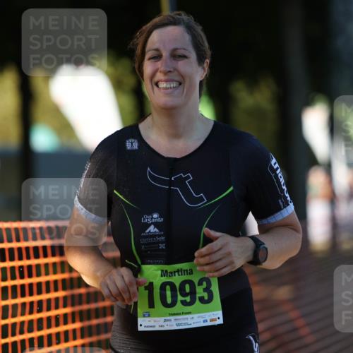 07.09.2025 - 19. Norderstedt Triathlon Michael Strokosch http://msf.ph/oto/8819775 07.09.2025 16:48:26 Laufen 414, 918, 1077, 1093, 1613 meine-sportfotos.de
