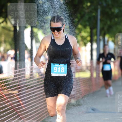 07.09.2025 - 19. Norderstedt Triathlon Michael Strokosch http://msf.ph/oto/8819804 07.09.2025 16:48:33 Laufen 414, 886, 918, 1455, 1575, 1589 meine-sportfotos.de