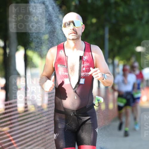 07.09.2025 - 19. Norderstedt Triathlon Michael Strokosch http://msf.ph/oto/8819833 07.09.2025 16:48:38 Laufen 886, 923, 938, 1103, 1455, 1575, 1589 meine-sportfotos.de
