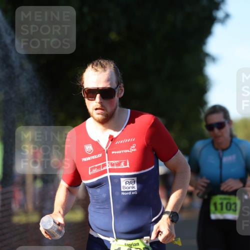 07.09.2025 - 19. Norderstedt Triathlon Michael Strokosch http://msf.ph/oto/8819847 07.09.2025 16:48:43 Laufen 923, 938, 1103, 1589 meine-sportfotos.de