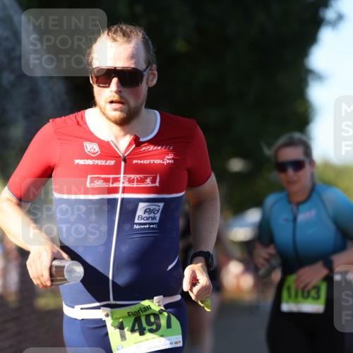 07.09.2025 - 19. Norderstedt Triathlon Michael Strokosch http://msf.ph/oto/8819850 07.09.2025 16:48:43 Laufen 923, 938, 1103, 1589 meine-sportfotos.de
