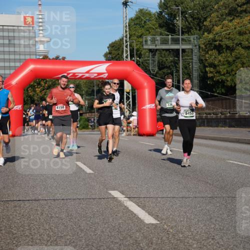 07.09.2025 - BARMER Alsterlauf Yannick Fuchs http://msf.ph/oto/8819855 07.09.2025 09:44:34 Laufen 5311, 4158, 336, 4453, 76 meine-sportfotos.de