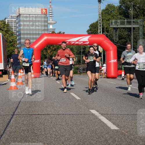 07.09.2025 - BARMER Alsterlauf Yannick Fuchs http://msf.ph/oto/8819865 07.09.2025 09:44:34 Laufen 5311, 4795, 4158, 5575, 4453 meine-sportfotos.de