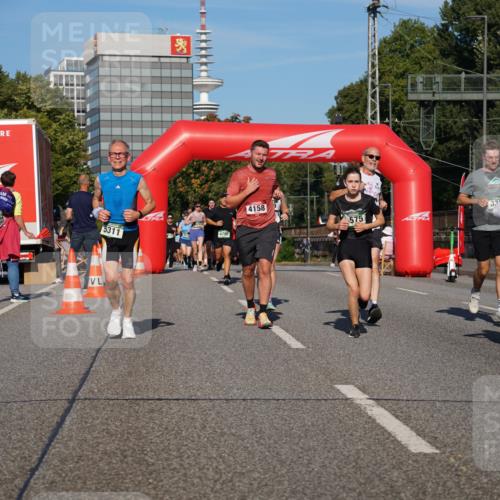 07.09.2025 - BARMER Alsterlauf Yannick Fuchs http://msf.ph/oto/8819870 07.09.2025 09:44:34 Laufen 5311, 4795, 4158, 575, 4453 meine-sportfotos.de